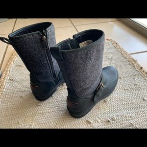 UGG Robbie Waterproof Leather Boots size 6.5
